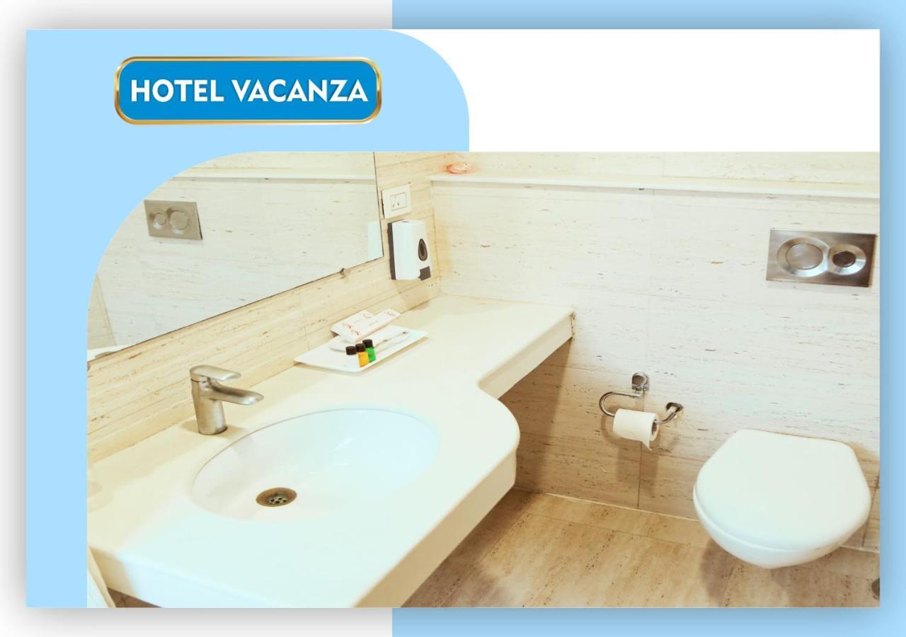 Fabexpress Vacanza Νόιντα Εξωτερικό φωτογραφία