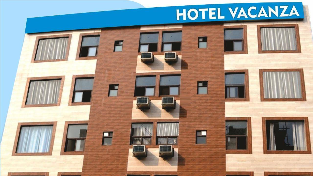 Fabexpress Vacanza Νόιντα Εξωτερικό φωτογραφία